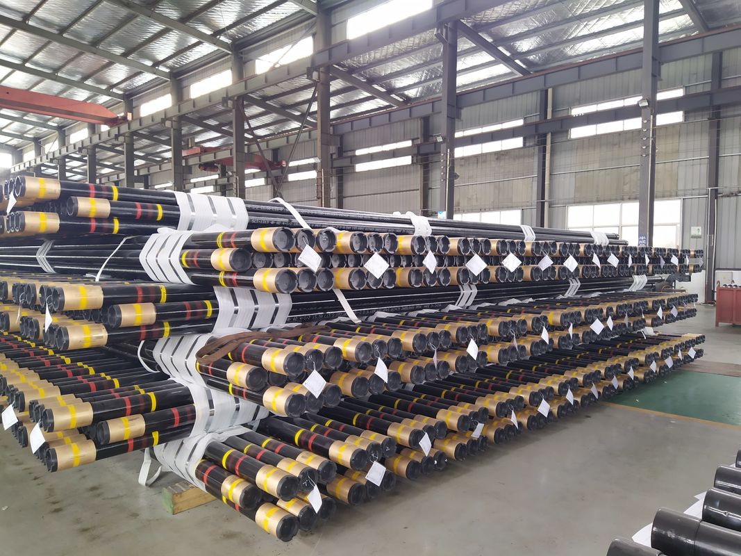 API 5CT-Standard 4-1/2 BTC LTC N80 Kohlenstoffseamless Steel Schläuche und Gehäuse komplett mit Sicherheitsringen und mit Nippeln